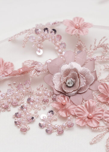 Tulle Bordado Amarilis - Lírio