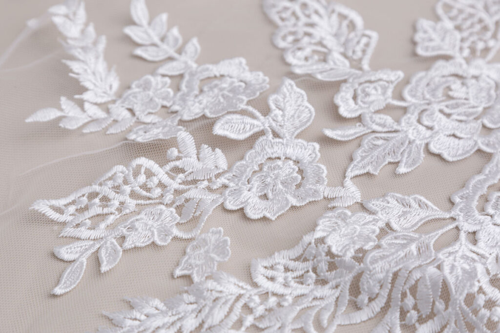 Tulle Massênia 3D - Off White