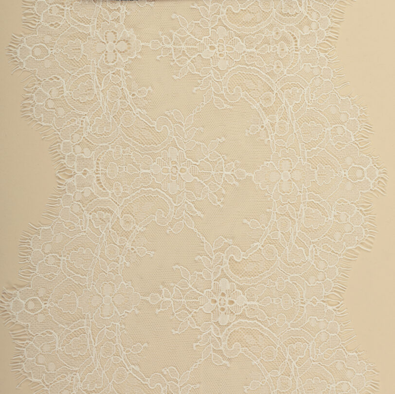 Bico de Renda Glace - Image 3