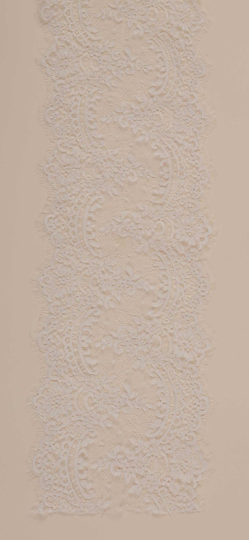 Bico de Renda Isabela - Image 3