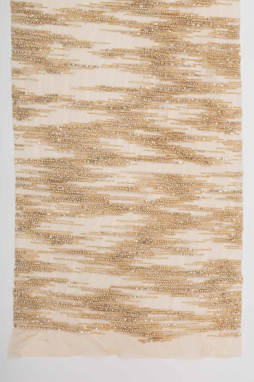 Tulle Bordado Celestial - Image 7