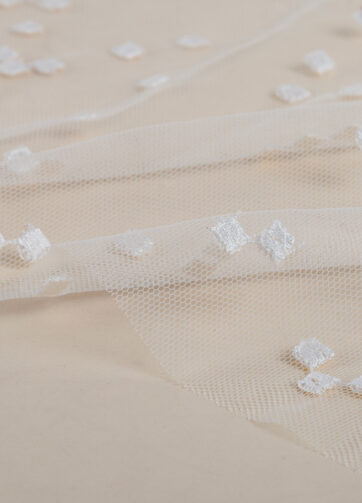 Tulle Petit Square