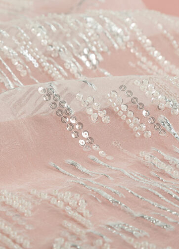 Organza Bordada Paetês