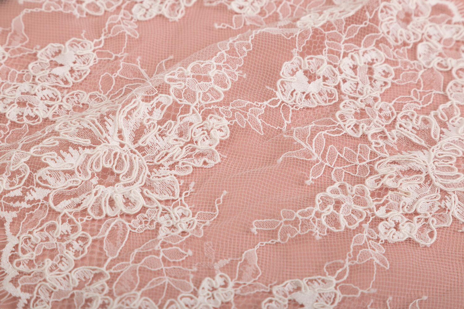 Bico de Renda Natalie - Imagem 3