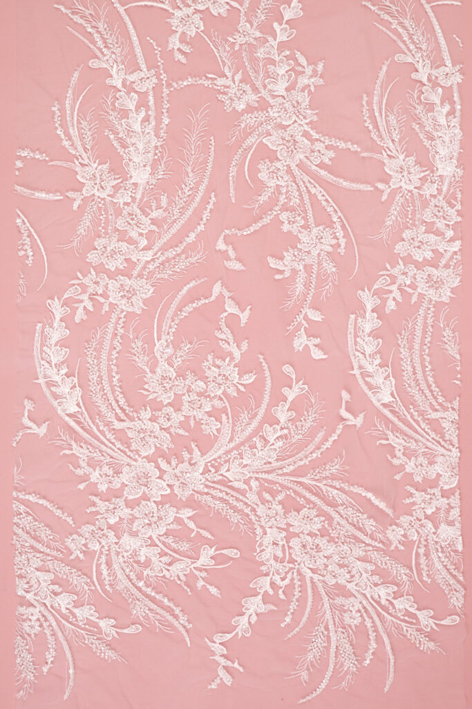 Tulle Bordado Eglantine